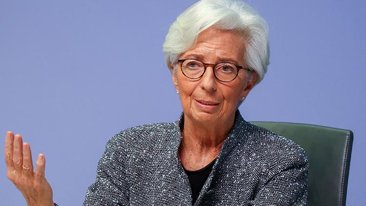 ECB Başkanı Lagarde'dan suni zeka uyarısı