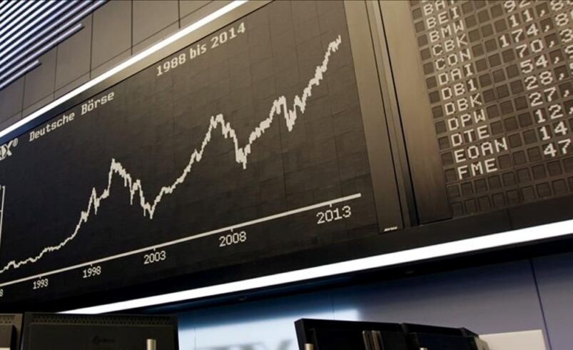 Alman borsasında DAX Endeksi zamanı üstün derece elde etti