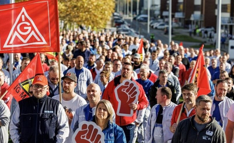 Almanya'da metal işçilerinden uyarma grevi