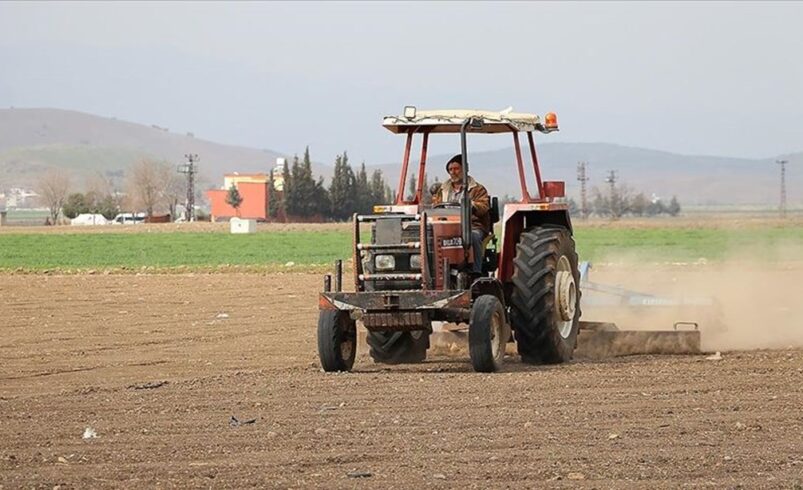 Depremden etkilenen üreticilere 358 milyon lira yardımcı