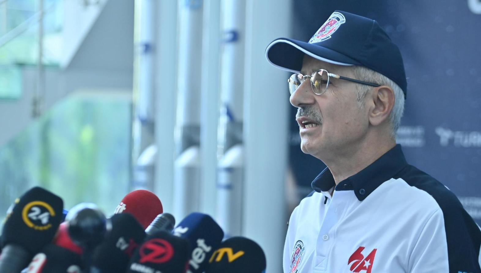 Bakan Uraloğlu: TÜRKSAT 6A uydumuzu 2025 yılının ilk çeyreğinde hizmete alacağız