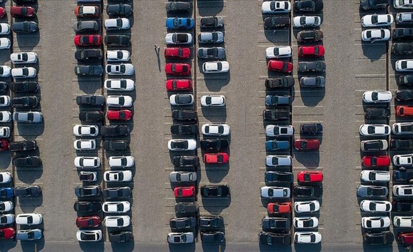 İstanbul'da enstruman çekme ve otopark ücretlerine zam