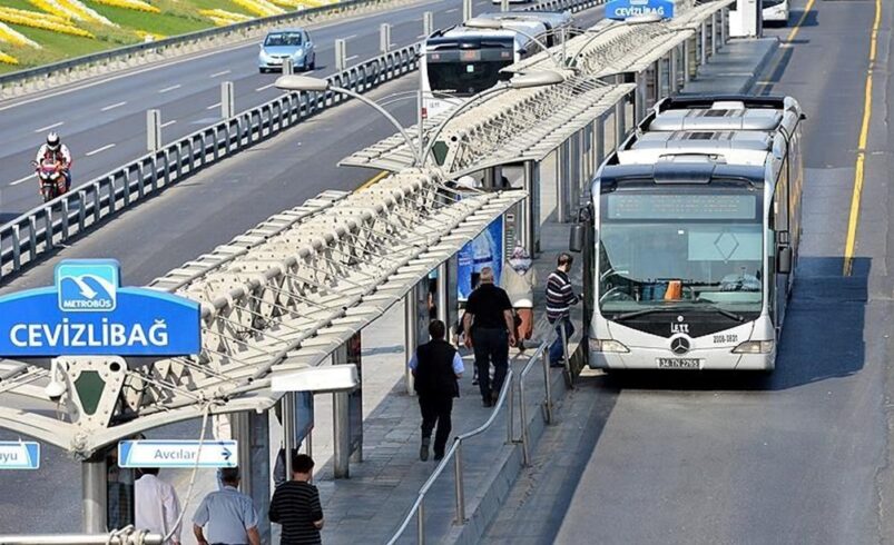 İstanbul'da toplu nakliyat zammı 2025: Otobüs, metrobüs, metro, marmaray, tramvay, gemi ve taksi ücretleri ne kadar oldu?