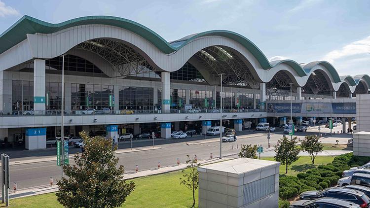 Sabiha Gökçen Havalimanı'nın yeni otoparkı hizmete alındı