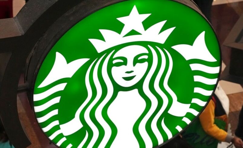 Starbucks’tan 7 sene sonrasında siyaset değişikliği: Boş oturanlara kapanıyor!