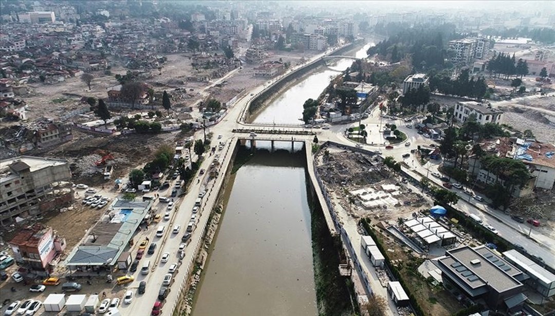 Zelzele bölgesi için mücbir sebep hali uzatıldı